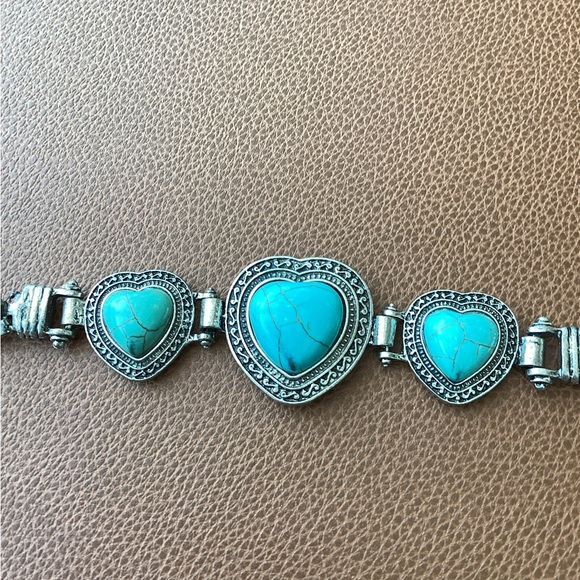 Heart-Shaped Turquoise Bracelet - Picture 1 of 5